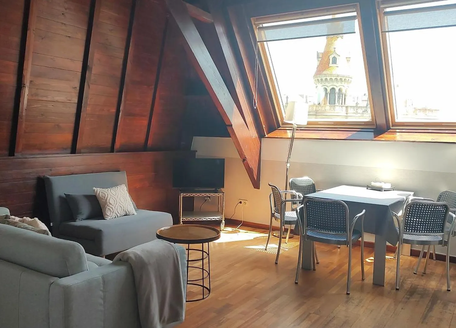 Passeig De Gracia Luxury Apartment Barcelona Spain